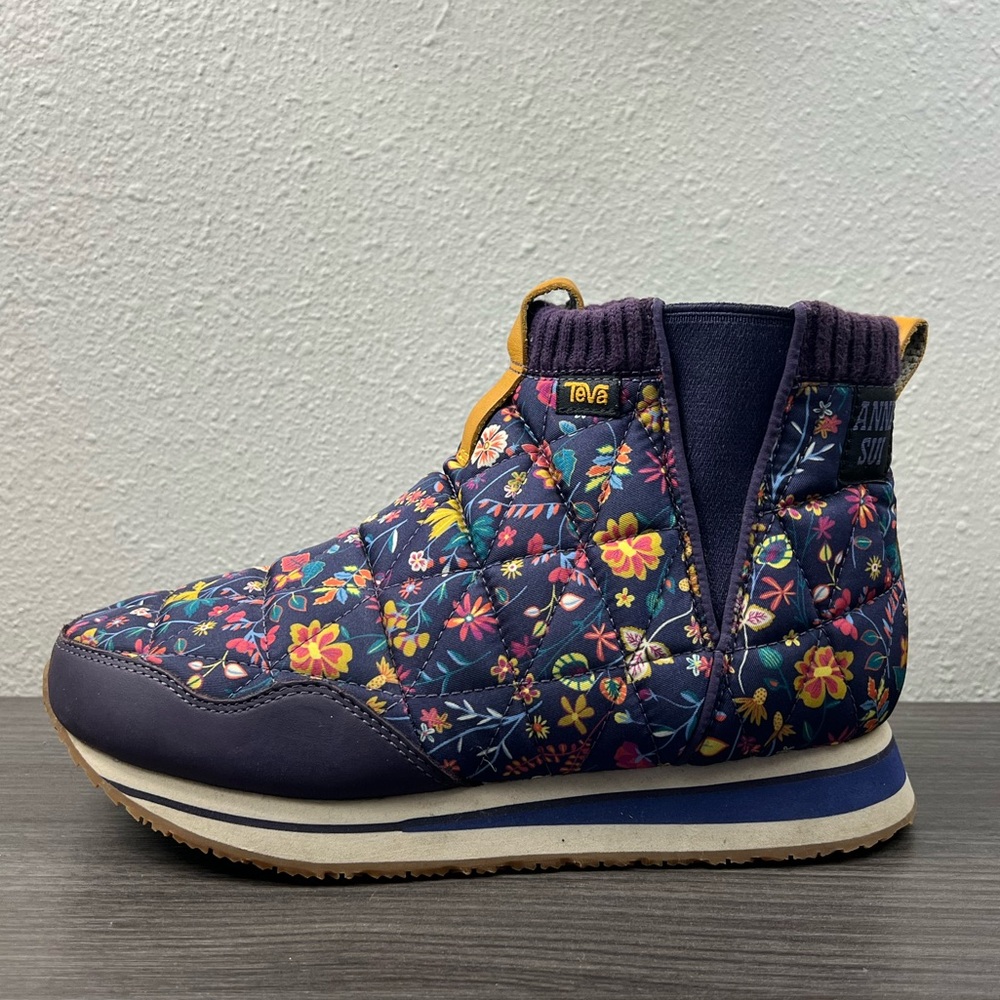 Womens Anna Sui X Teva Ember Mid Quilted Sneakers Sz 8 - Picture 3 of 9